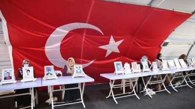 Diyarbakır annelerinin evlat nöbeti 833'üncü gününde