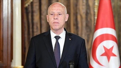 Tunus Cumhurbaşkanı'ndan 'referandum' ve 'erken seçim' kararı