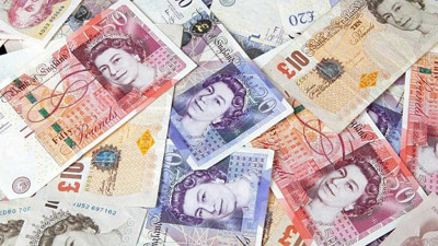 Sterlin de şaha kalktı, İngilizler yaşadı... Sudan ucuz Türkiye