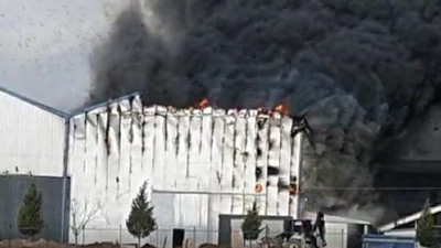 Yağ fabrikası cayır cayır yandı