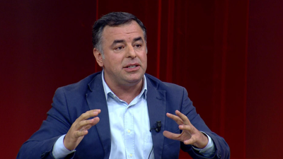 "Türkiye hazır olmalı" demişti. Gazeteci Barış Yarkadaş'tan OHAL çıkışı yapan İzzet Özgenç'e bomba yanıt