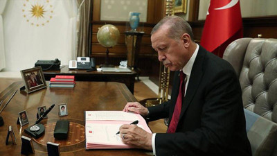 Hazine ve Maliye Bakanlığı'nda Bakan Yardımcıları görevden alındı