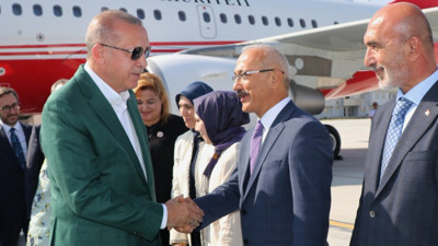 Erdoğan'dan, ismi DEVA ve Gelecek partileriyle anılan eski Lütfi Elvan’a yeni görev hamlesi