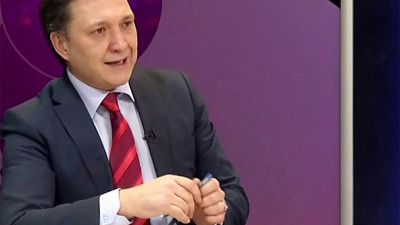 Ünlü ekonomist Merkez Bankası'nın dolar müdahalelerini bakın neye benzetti