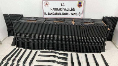 Hakkari'de 190 ruhsatsız av tüfeği ele geçirildi (18 Aralık 2021)