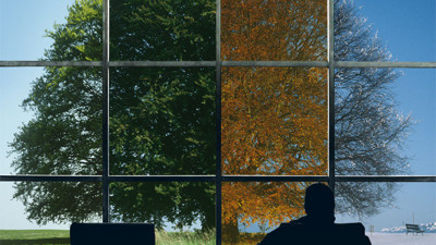 Her mevsim oda sıcaklığını koruyan pencere camı icat edildi