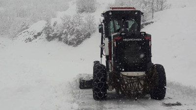 Tunceli'de 144 köy yolu kapandı