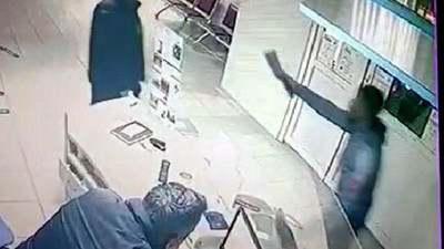 Hastanede satırlı saldırı