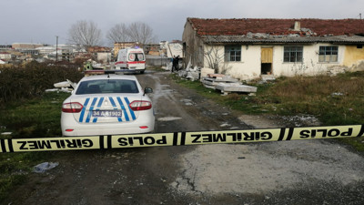 Arnavutköy'de acı olay! Üzerine su deposu devrilen hurdacı öldü