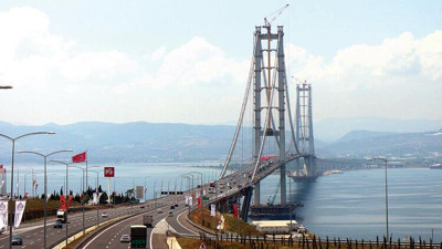 Köprü ve otoyol geçiş ücretlerine zam geliyor. Dolar Euro düştü diye indirim bekleyenlere müjde