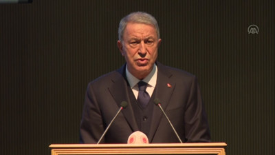 Bakan Akar’dan Yunanistan tepkisi