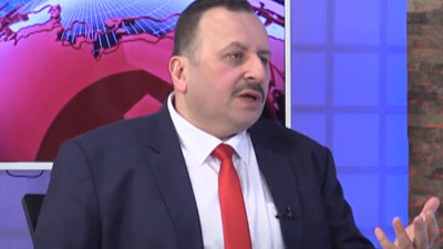 Daha önce Erdoğan için ikinci Atatürk diyen AKP'li Latif Cem Baran yağcılık dozunu bu kez daha da artırdı