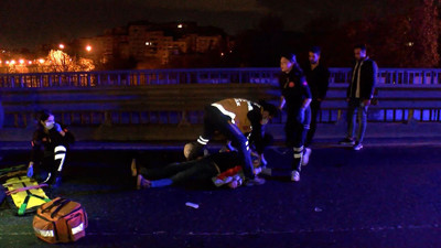 Motosiklet sürücüsü kaza yaptı: 2 yaralı