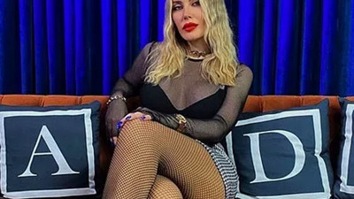 Ekranların olay kadını Hande Sarıoğlu’ndan bomba açıklama. Her programda tepkileri üzerine çekiyordu. Son programında ‘Taytımı çıkarayım mı’ demişti