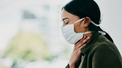 Başınız ağrır ve burnunuz akarsa koşa koşa doktora gidin! Uzmanlar büyük tehlikenin adını açıkladı