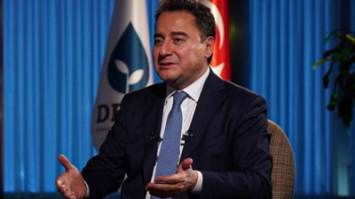 Ali Babacan büyük tehlikeyi açıkladı. Katar VE BAE’yle yapılan anlaşmalardaki detayı gündeme taşıdı