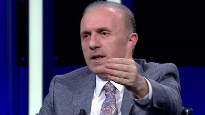 AKP Milletvekili ekranlardaki tetikçi gazetecilere isyan etti. Yaladılar yaladılar en son işe yaramadıkları ortaya çıktı