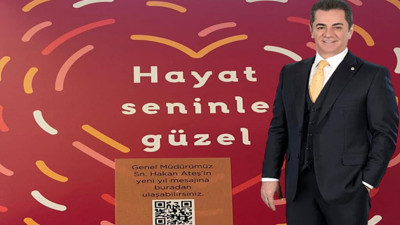Banka CEO’sundan 15 bin çalışanına QR kodlu hediye