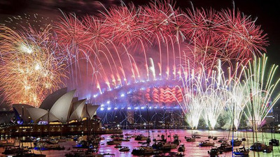 Yeni Zelanda da 2022'ye girdi. Mutlu yıllar mavi gezegen