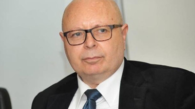 Ekonomist Alaattin Aktaş “Önce kur korumalı mevduat, şimdi de ihracatçının dövizinin yüzde 25'ine el koymak” diyerek açıkladı. Sırada ne var?