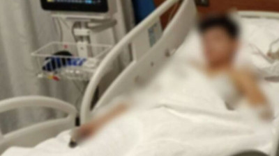 13 yaşındaki Türk çocuğu okula taş atma diye uyardığı 15 yaşındaki Suriyeli tarafından bıçaklandı