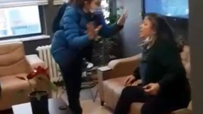 Veliden çirkin hareket: Okul müdürüne saldırdı