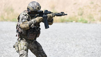 3 terörist ikna yoluyla teslim oldu