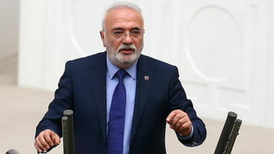 AKP'li Mustafa Elitaş ne yapacaklarını açıkladı. Emekli milletvekillerine 16 bin lira maaş yetmiyormuş