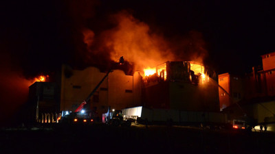 Karaman'da bisküvi fabrikasında büyük yangın