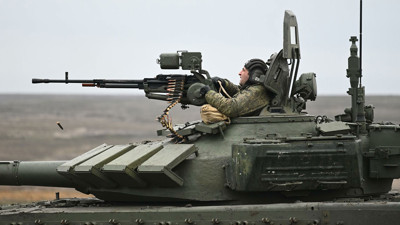 Rusya’dan, Ukrayna sınırı yakınında tanklarla tatbikat