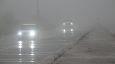 Bolu Dağı geçişinde kar yağışı ve sis