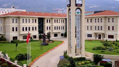 AKP’li belediye 12 Eylül yönetmeliğini uyguladı! Kadınların giyimine böyle müdahale ettiler