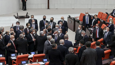 Meclis'te gergin anlar: Bunları koruyamayan devlet olmaz