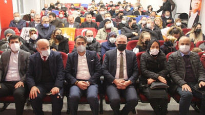 Skandal! Devletin okulunda parti toplantısı