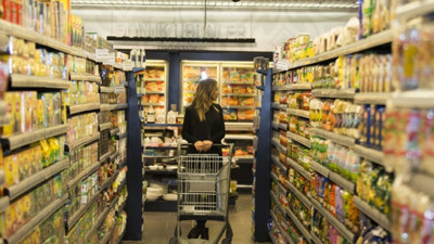 Devletin marketi de zam üstüne zam yaptı