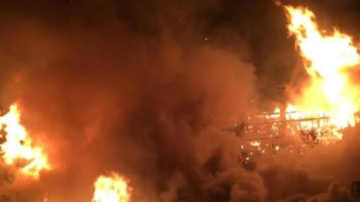 Elazığ'da yanan çatılar panik yaşattı