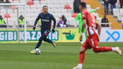 Trabzonspor'da Hüseyin Türkmen, Galatasaray maçında cezalı