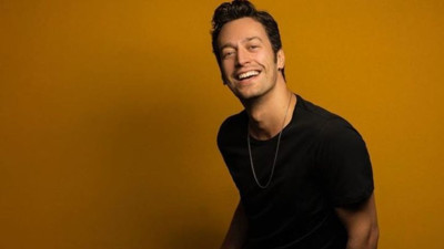 Feyyaz Şerifoğlu'ndan milyonluk reklam anlaşması!