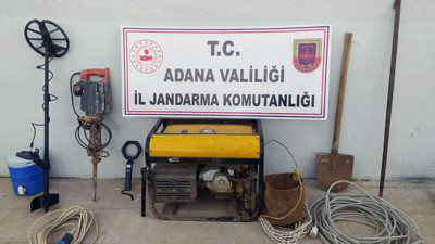 Kaçak kazı yapan 4 kişi suçüstü yakalandı (20 Ocak 2022)