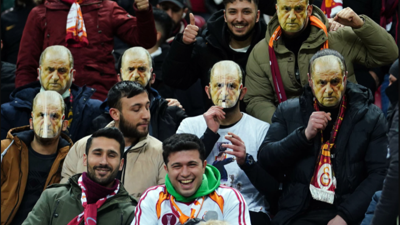 Yönetime dinmeyen öfke ve ilginç protesto