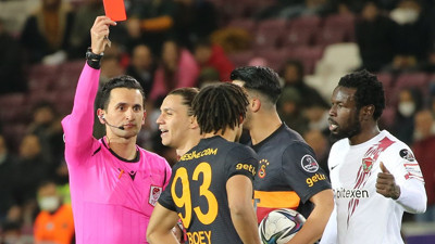 Galatasaray'a kötü haber Kasımpaşa maçında geldi!