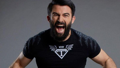 Survivor şampiyonu Turabi Çamkıran, ''Survivor Panorama'' yorumcularına küfür etti!