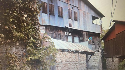 Erzincan Kemaliye’de mahkemeden satılık bina ve bahçe