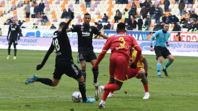 Malatya-Beşiktaş maçında tartışmalı karar: VAR'dan penaltı