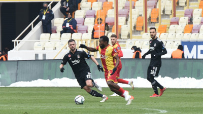 Beşiktaş'ın Malatya maçında neden Larin'in yerine Kenan oynadı? İnanılmaz iddia