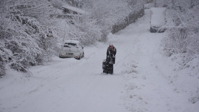 Sakarya ve Zonguldak'ta 277 köy yolu ulaşıma kapandı