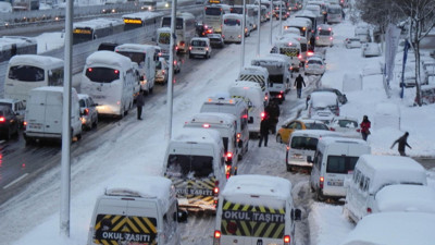 Karayolları Genel Müdürlüğü'nden Anadolu'dan İstanbul'a gelecek sürücülere kritik uyarı