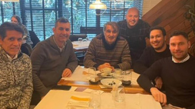Beşiktaş'a mı hazırlanıyor? Şenol Güneş, yardımcılarıyla buluştu