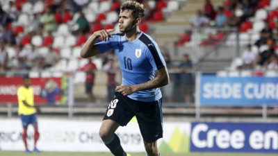 Uruguaylı futbolcu maça giderken tutuklandı! 6 yıl hapis...