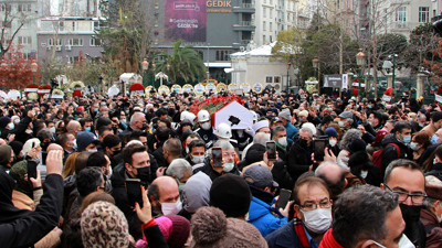 Usta sanatçı Fatma Girik’e son veda! Güle güle Yeşilcam’ın mavi gözlü sultanı…
